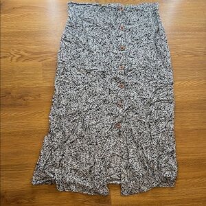 Women's Black and White Button-Up Skirt